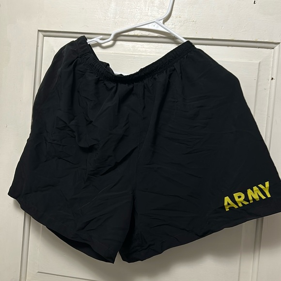 Army PT shorts - Picture 1 of 1